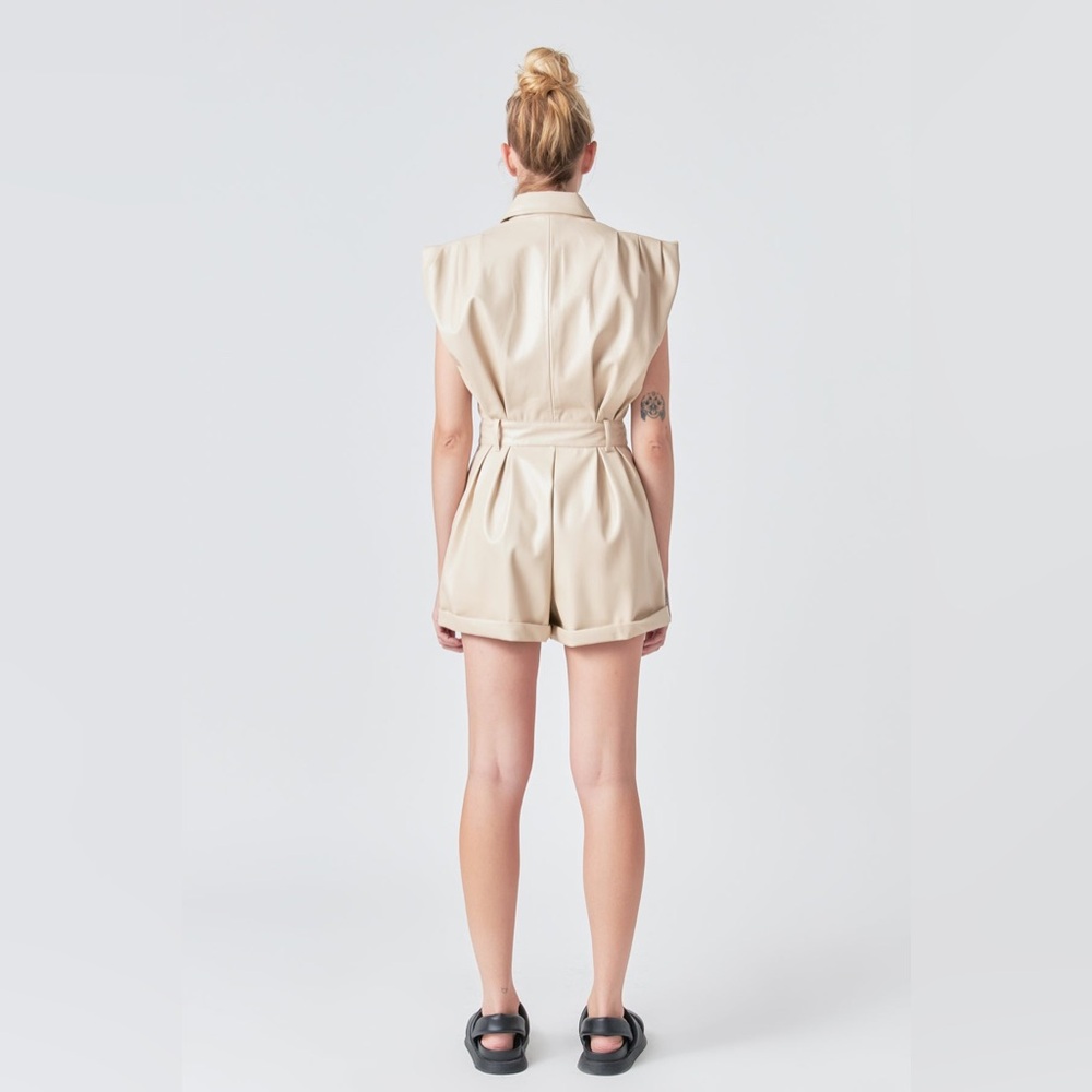 Grey Lab faux leather pleather romper jumpsuit nwt - Picture 5 of 8